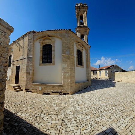 Maya Paphos Extérieur photo