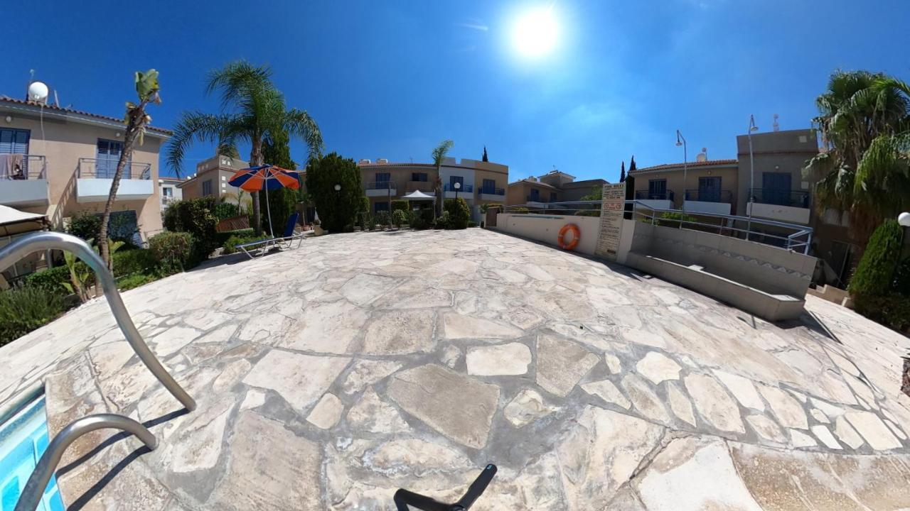 Maya Paphos Extérieur photo