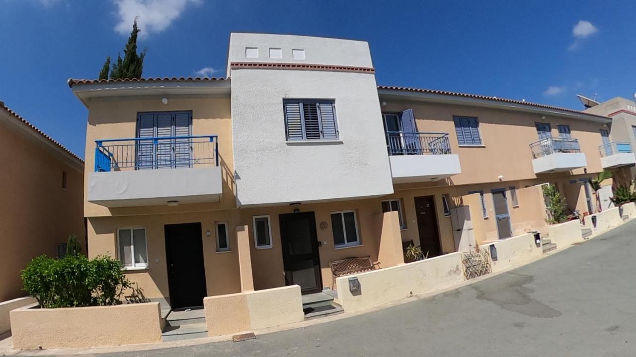 Maya Paphos Extérieur photo