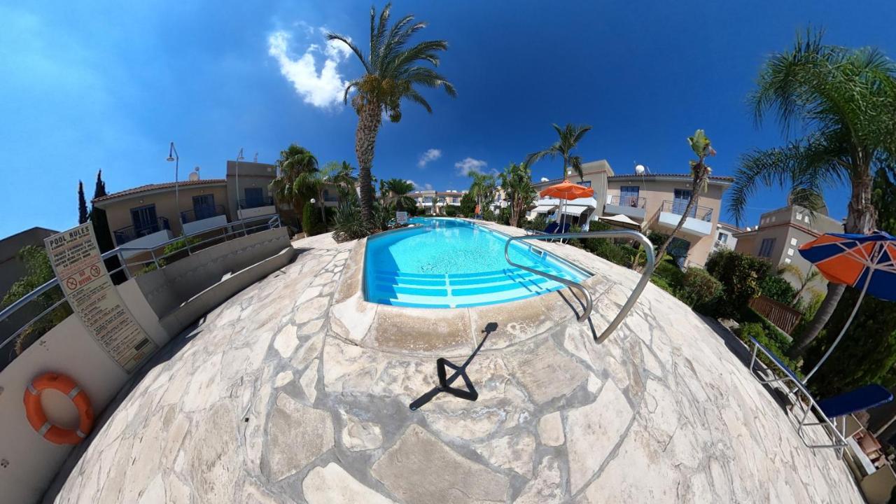 Maya Paphos Extérieur photo